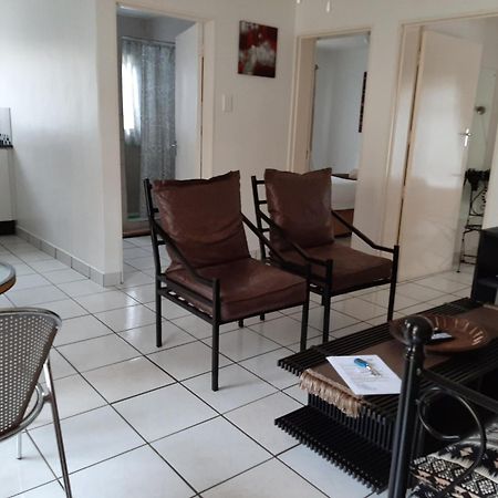 Sunshine Self Catering Mbombela Exterior foto