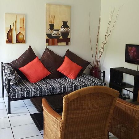 Sunshine Self Catering Mbombela Exterior foto