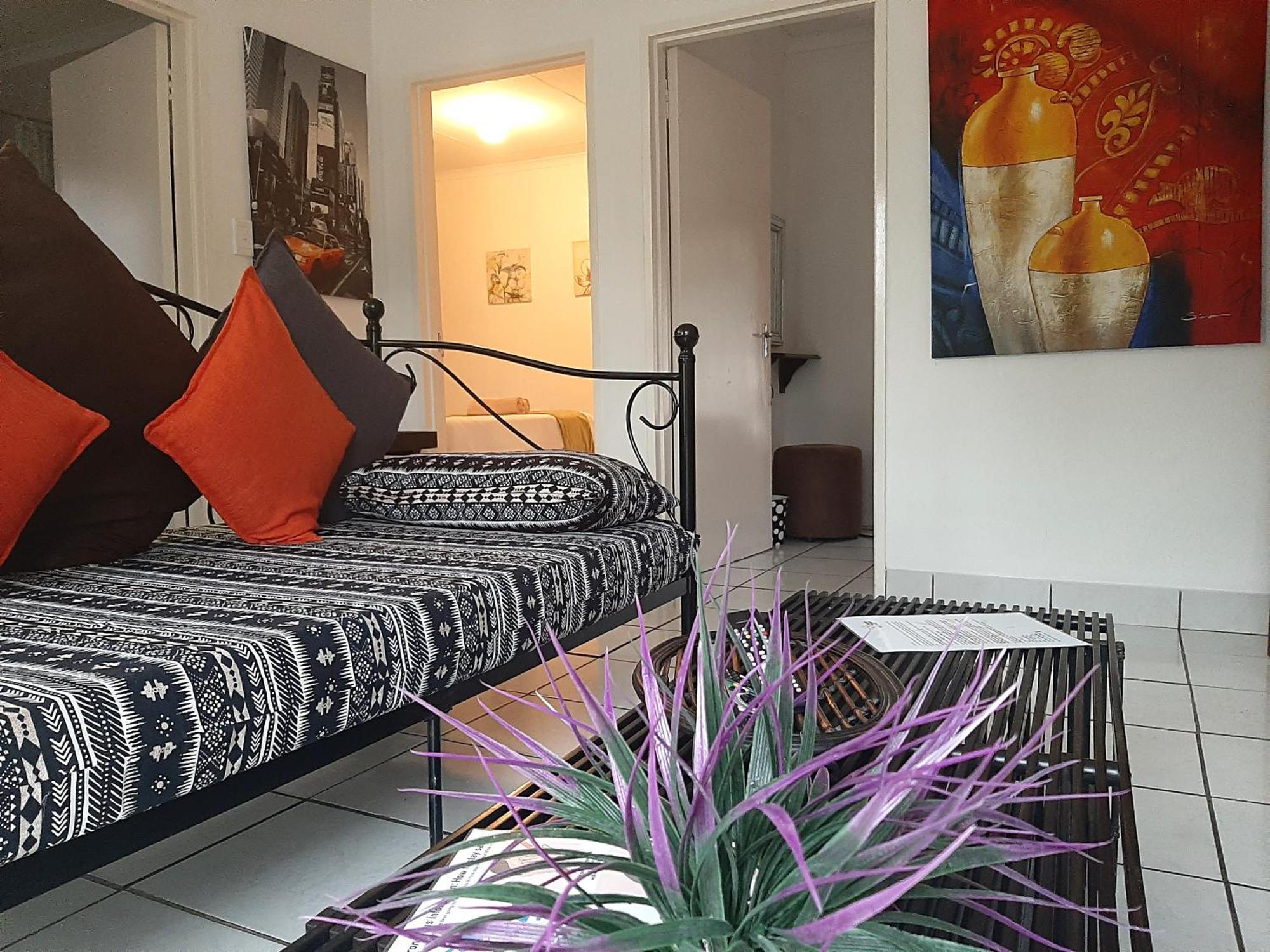Sunshine Self Catering Mbombela Exterior foto